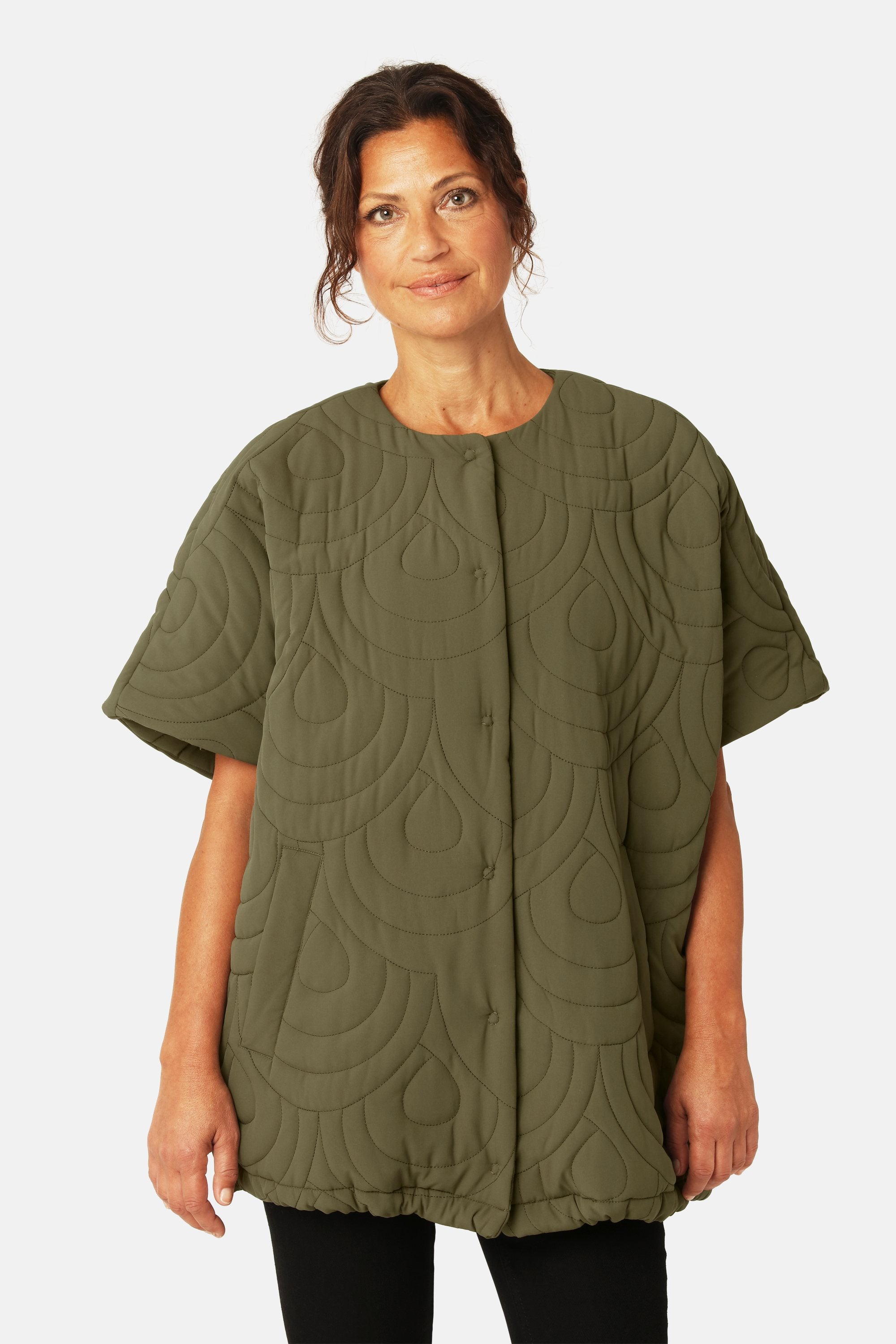 Short Quilted Cape - Olive Night