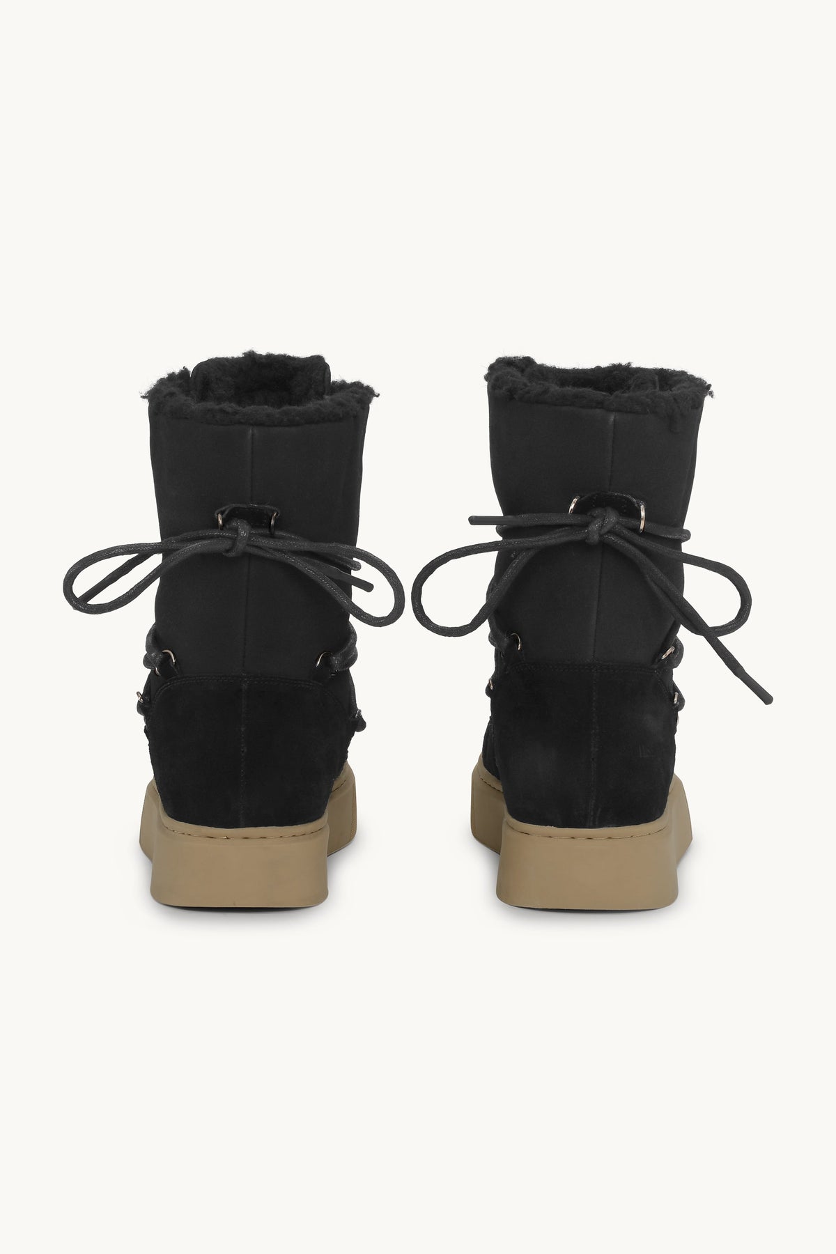 Vinterstøvle med snøre - Black Natural