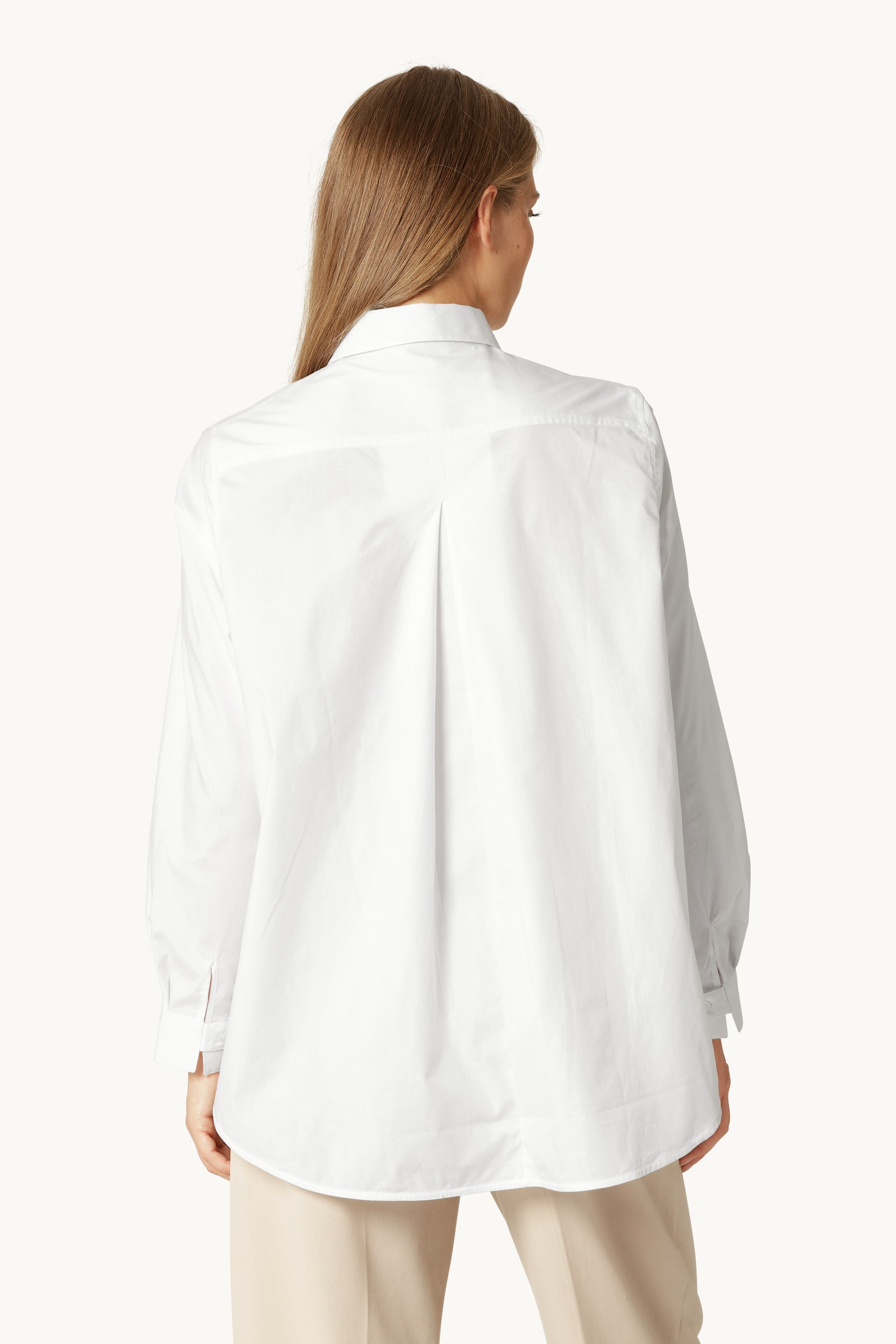 Skjorte Med Fald Bagpå - White