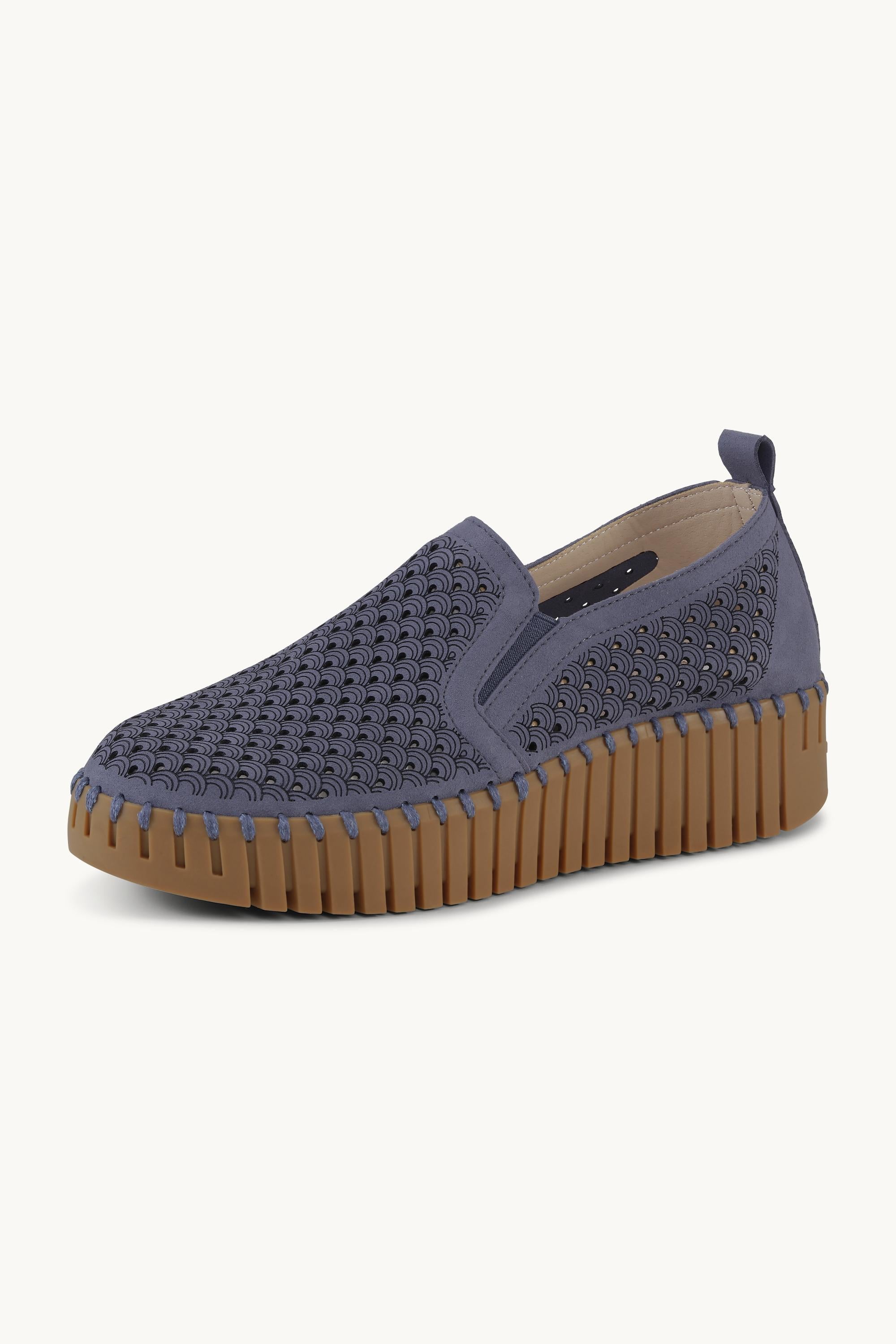 Tulip Slip-On - Ombre Blue Mocca