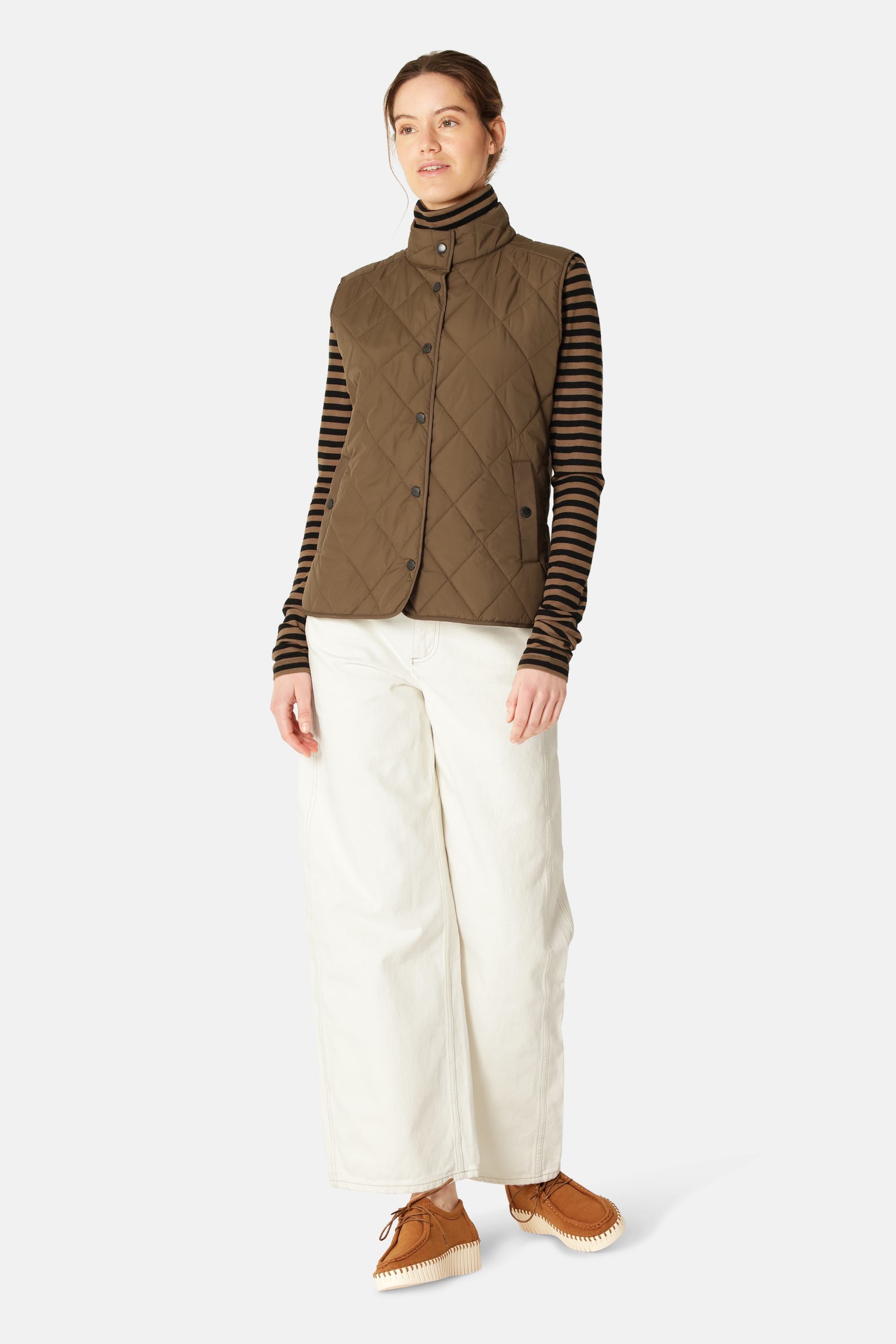 Quilted Short Vest - Nut