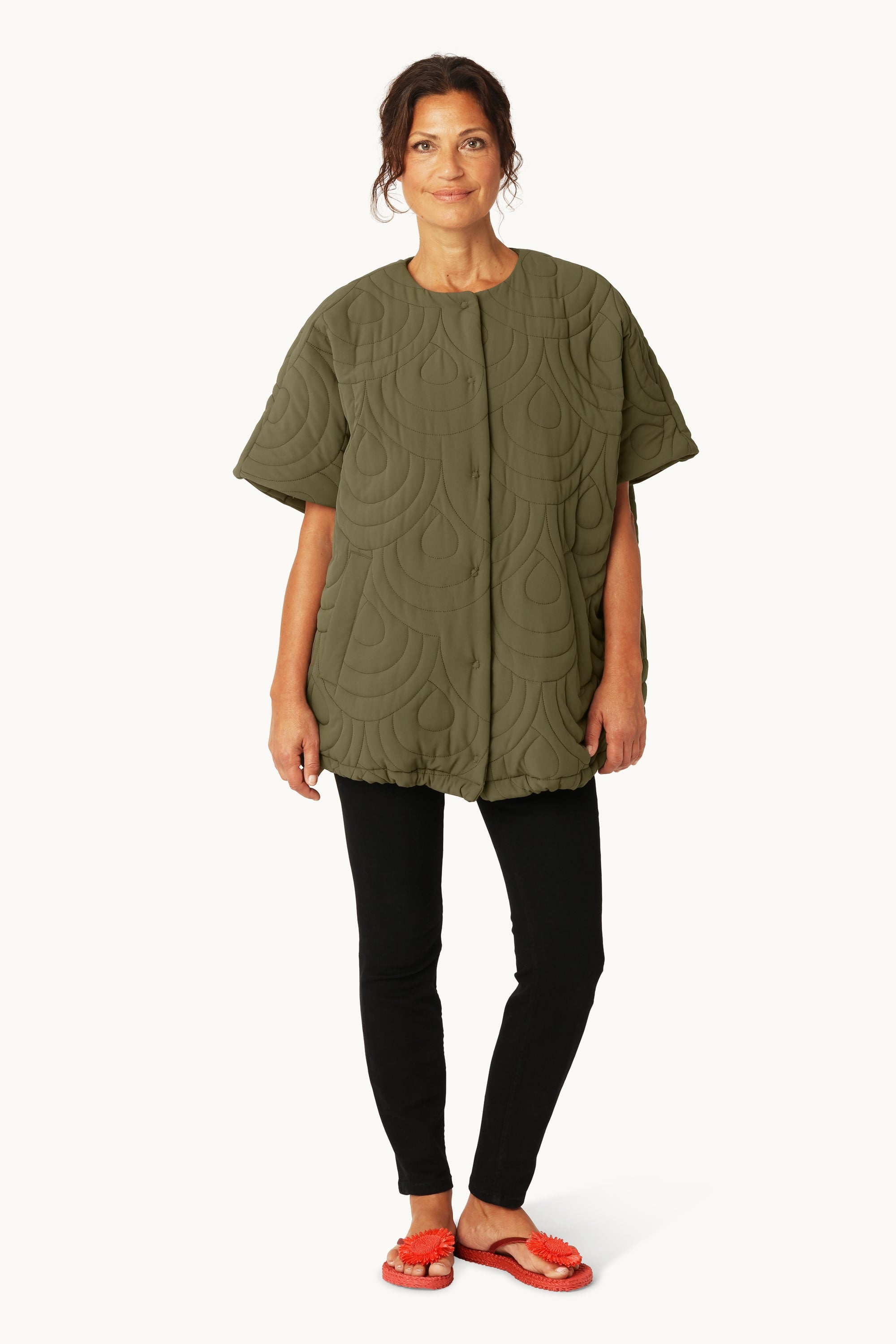 Short Quilted Cape - Olive Night