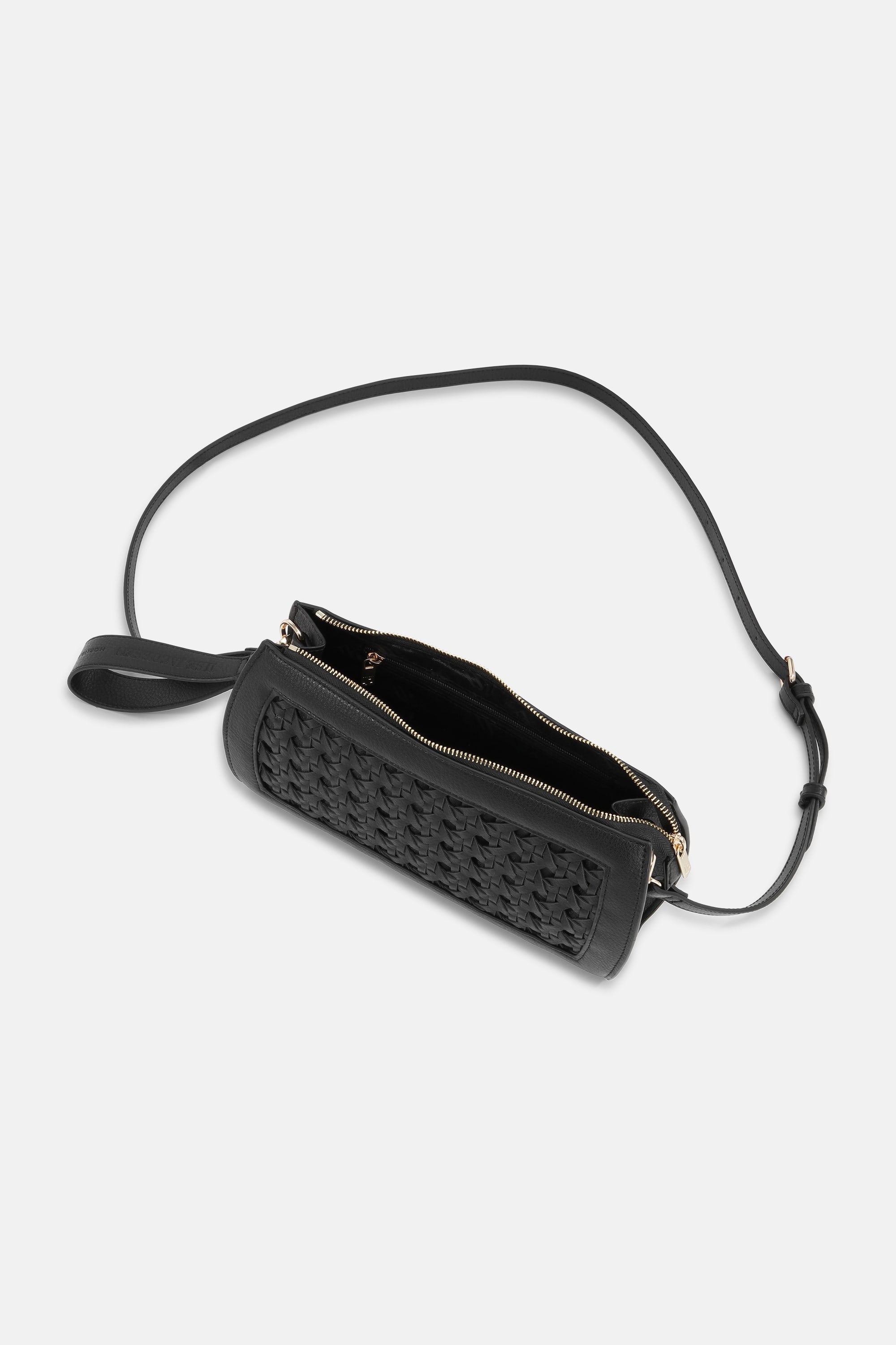 Braided Clutch - Black Black