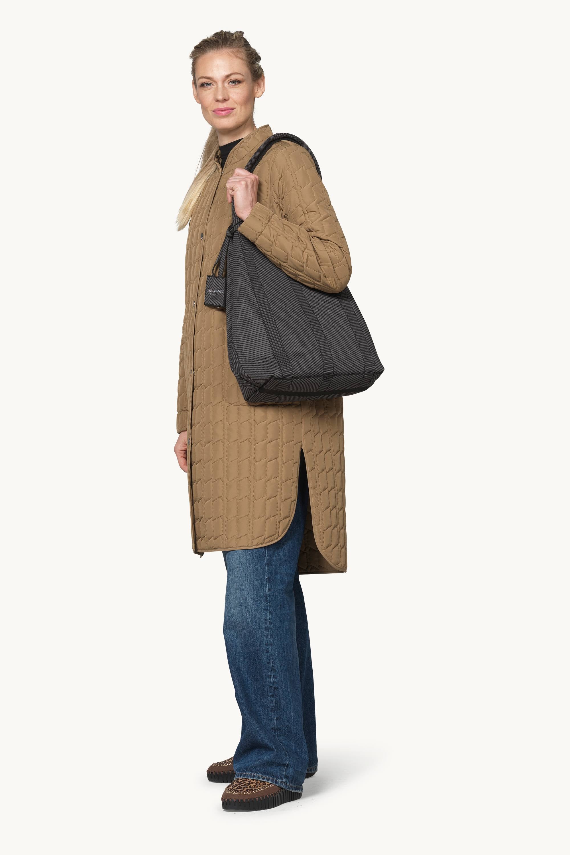 Knitted Bag - Black Gun metal