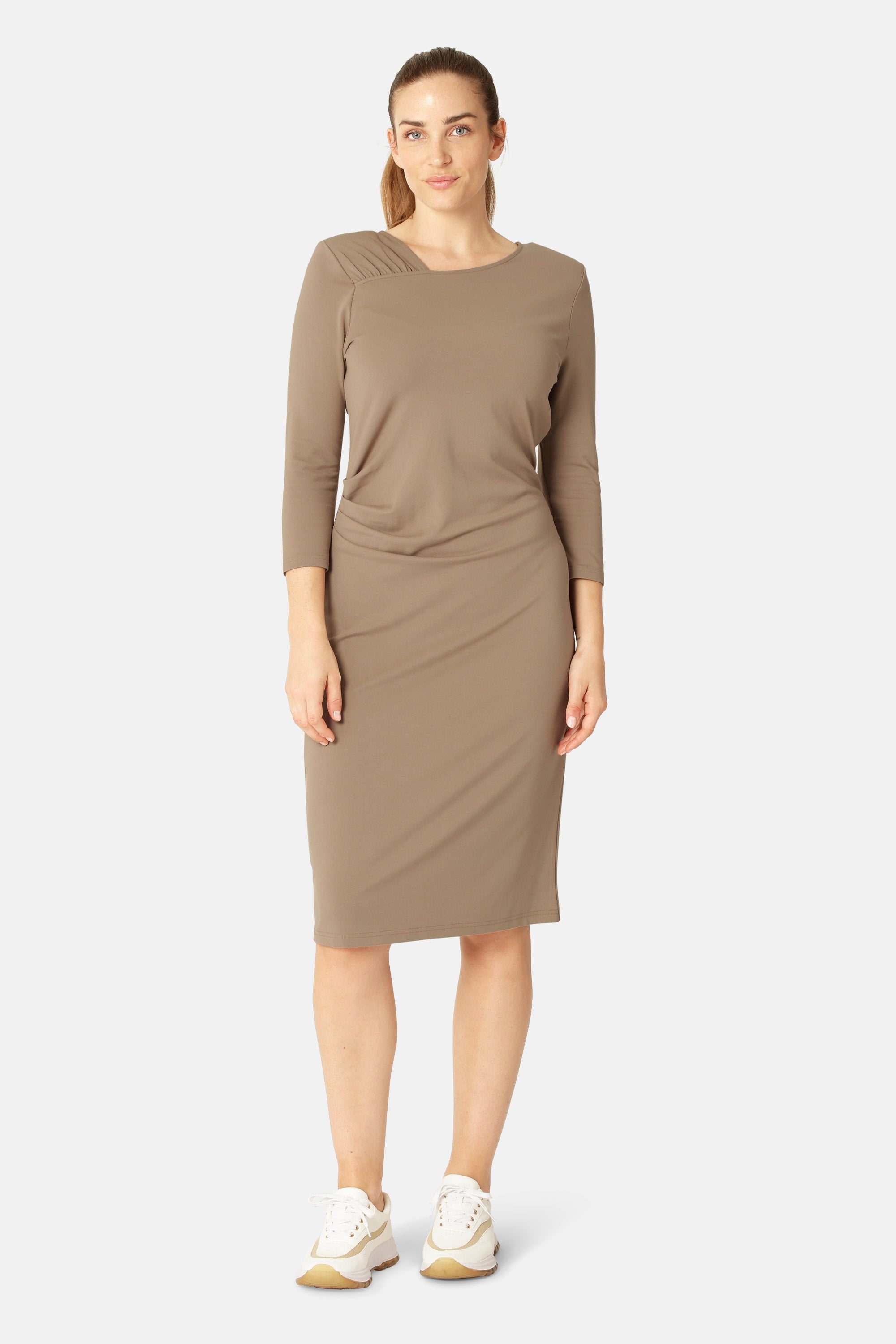 Kjole med Læg - Greige