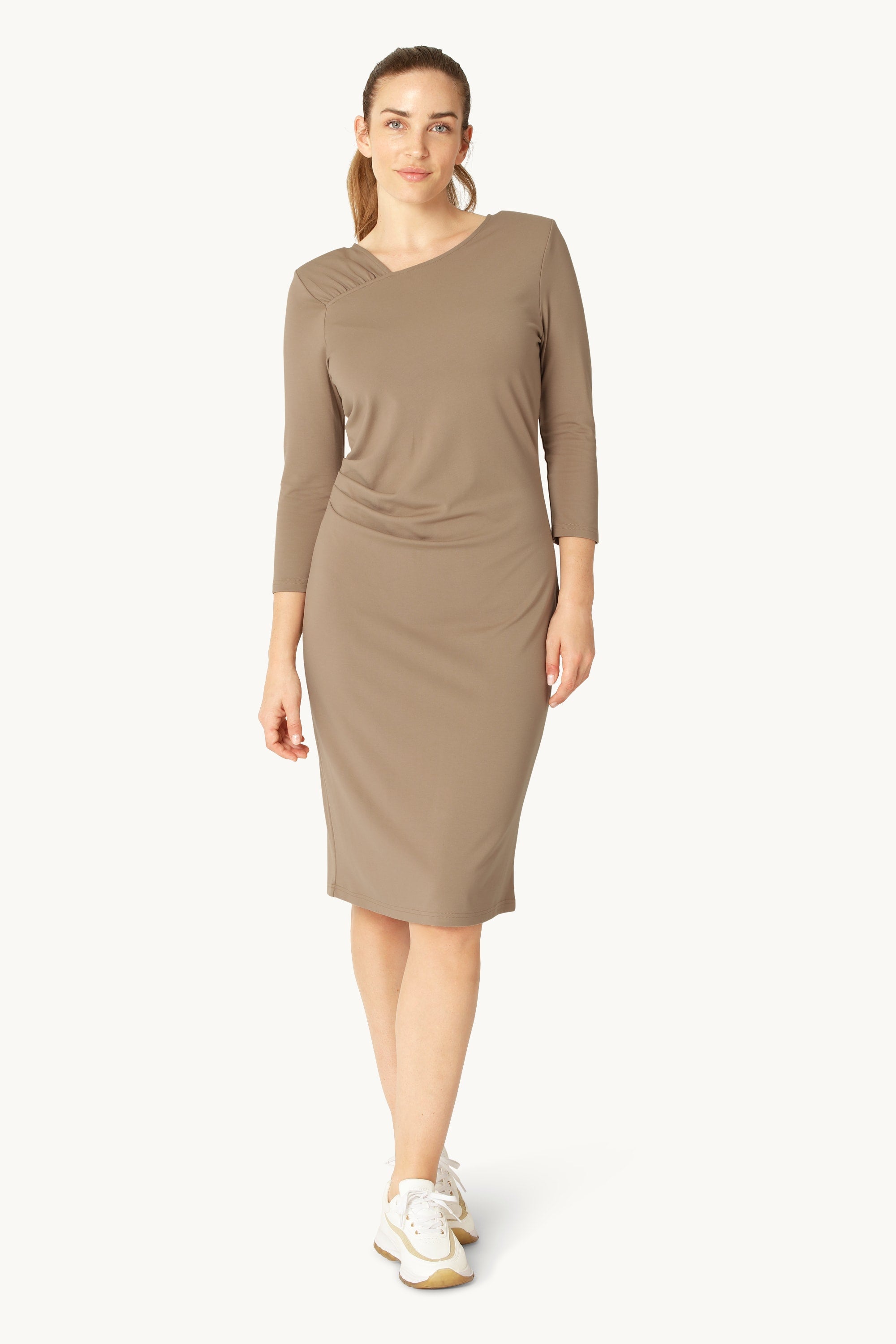 Kjole med Læg - Greige