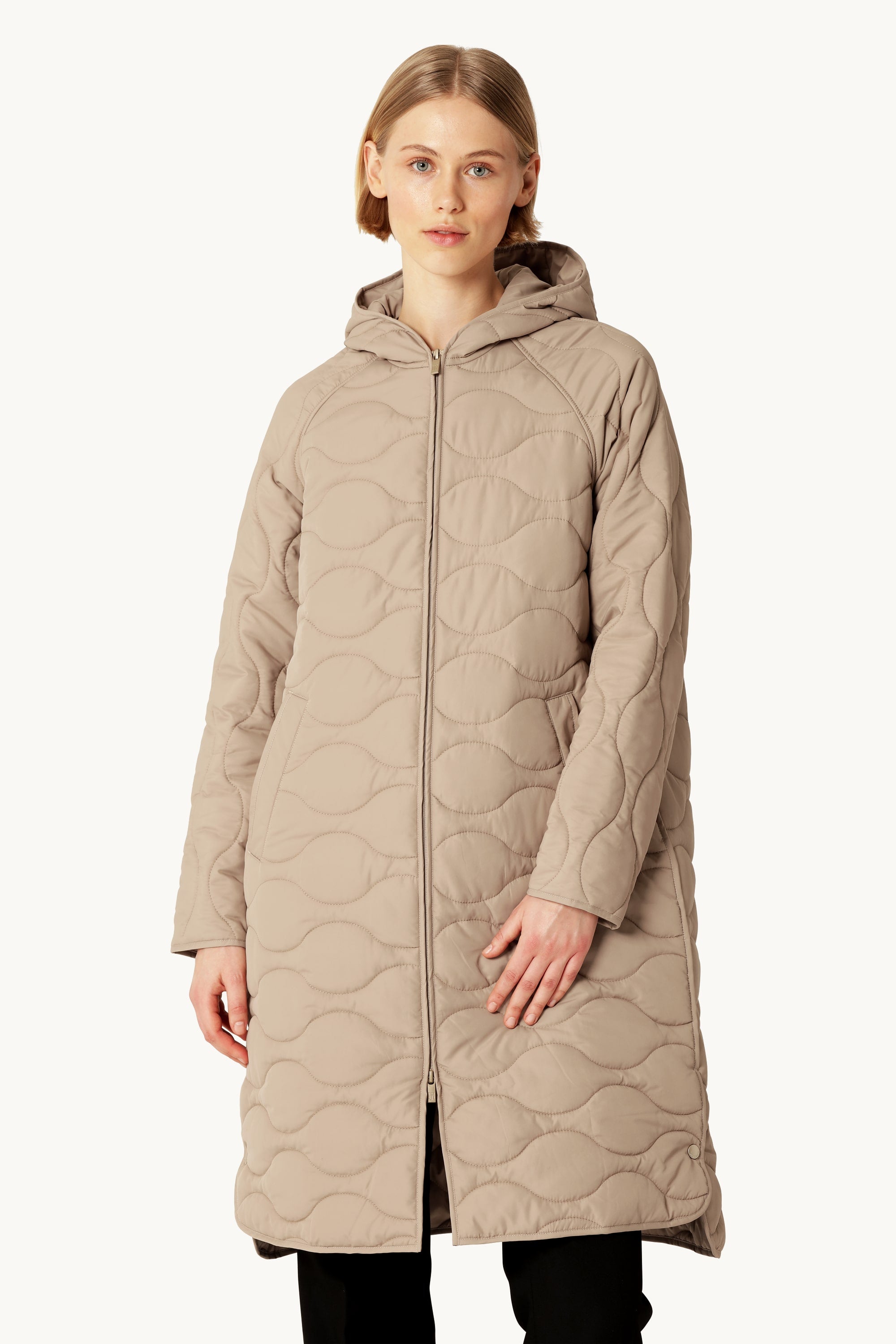 Long Quilt Jacket with Hood - Wheat