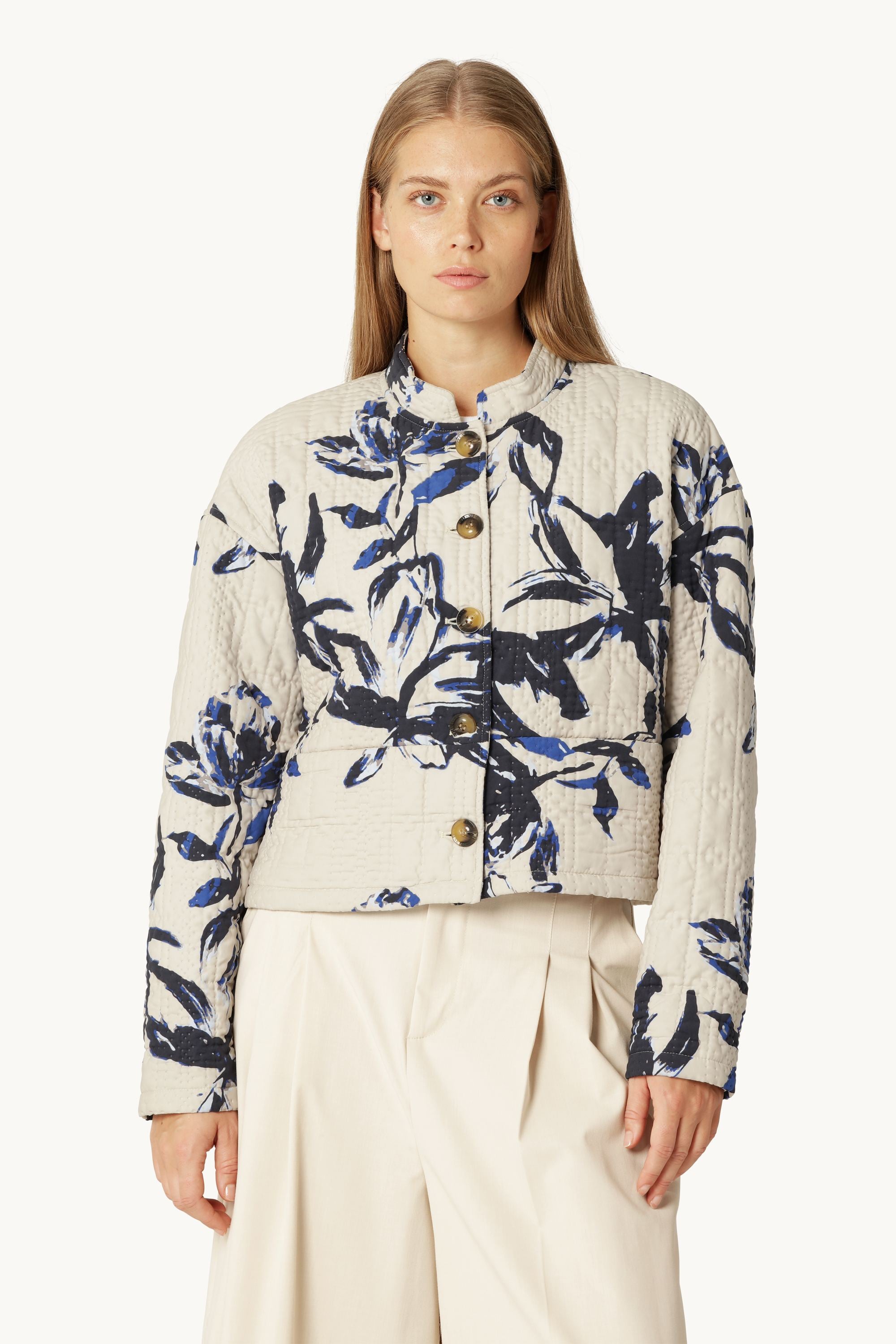 Kort Quiltet Jakke - Beige Artsy Stroke Flower