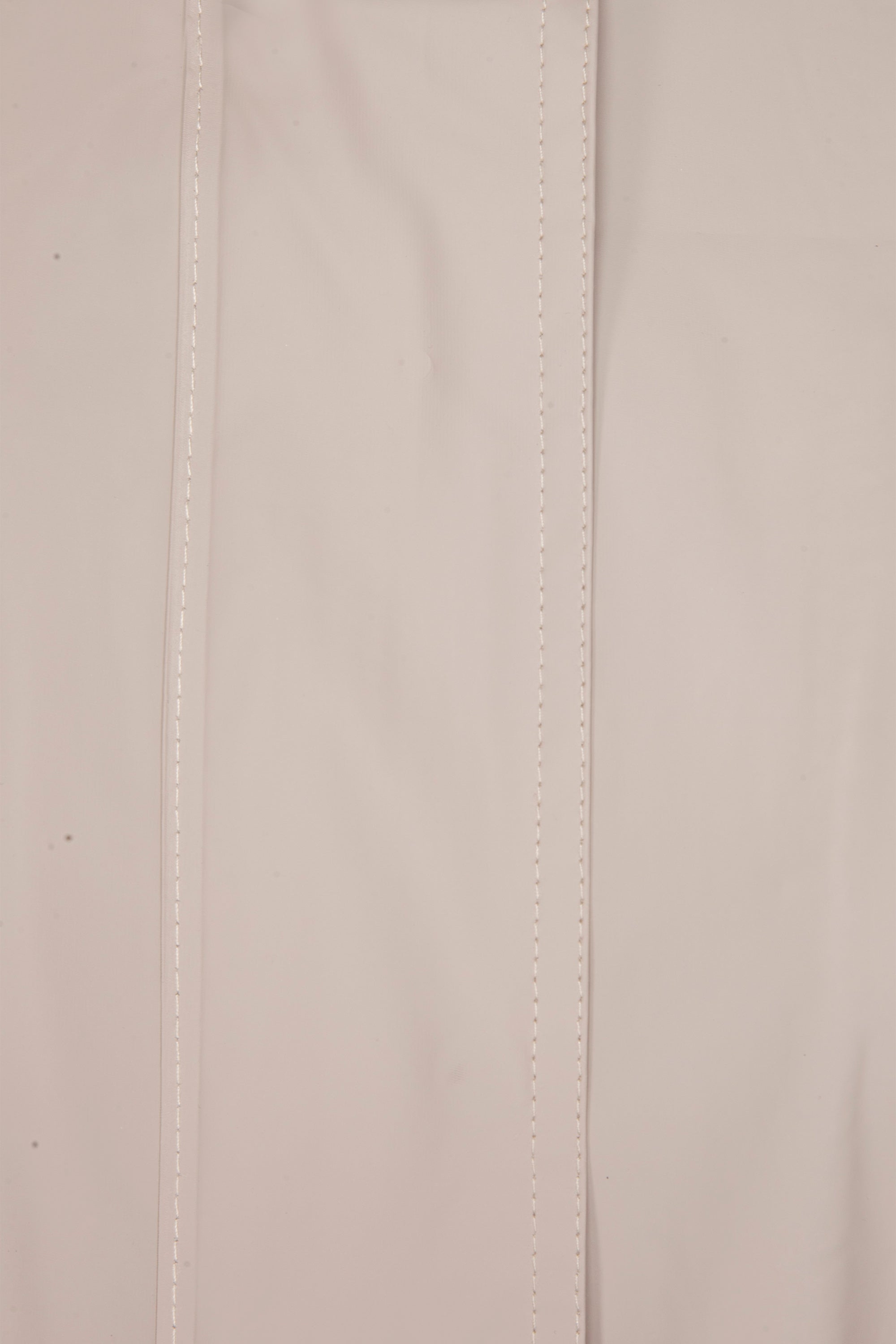 Let Regnfrakke - Atmosphere