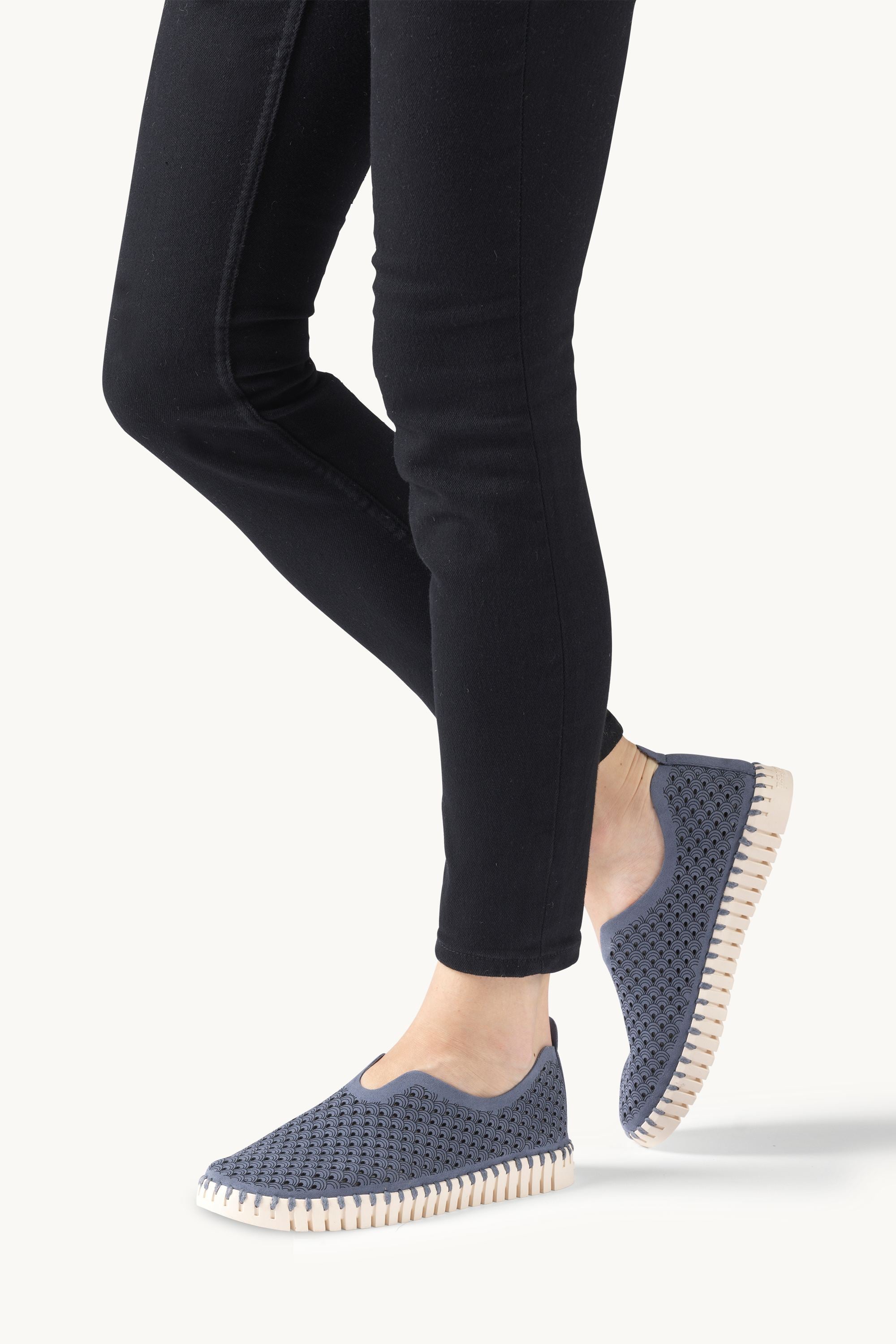 Tulip Sko - Ombre Blue Pearled Ivory