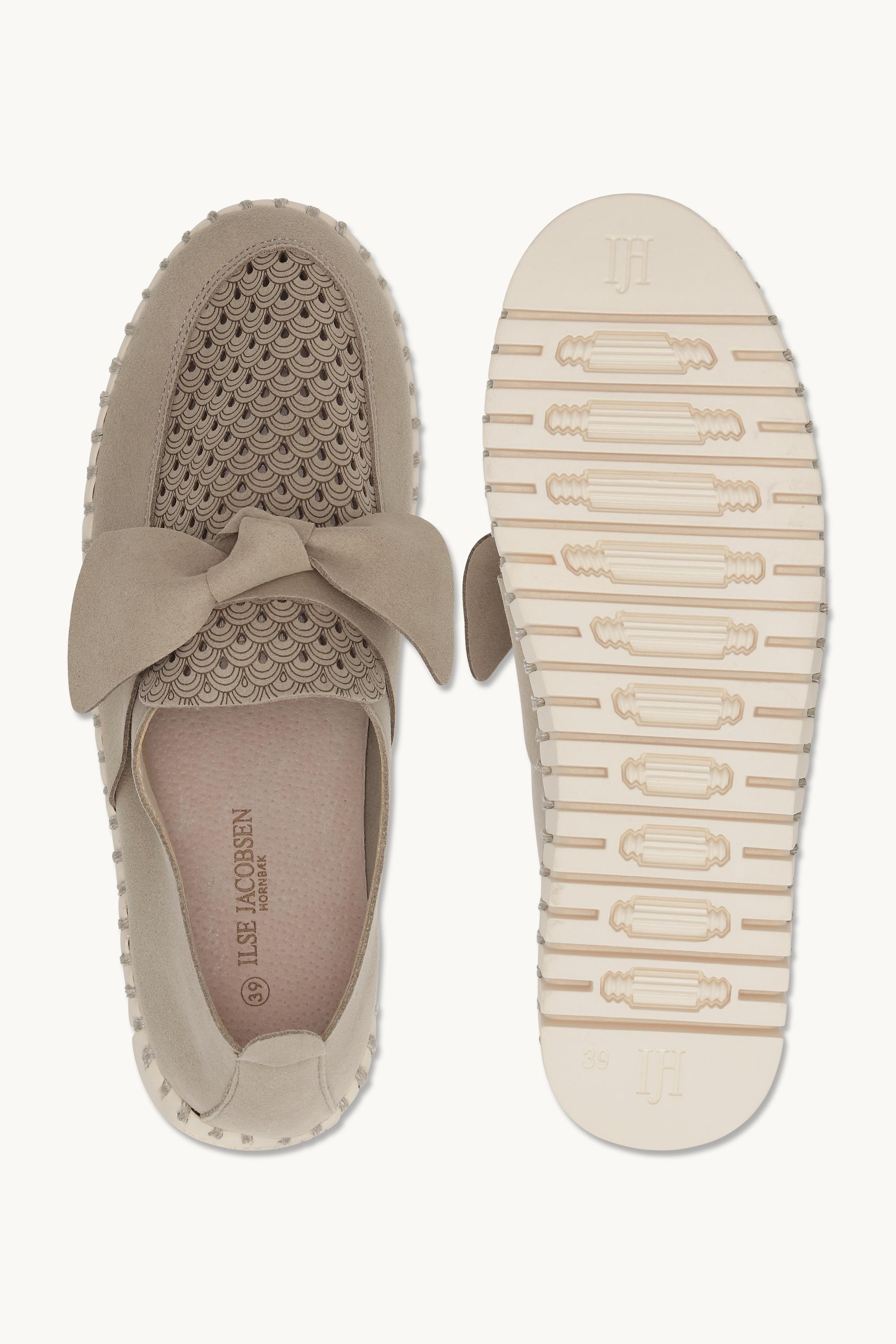 Tulip Loafer - Coriander Pearled Ivory