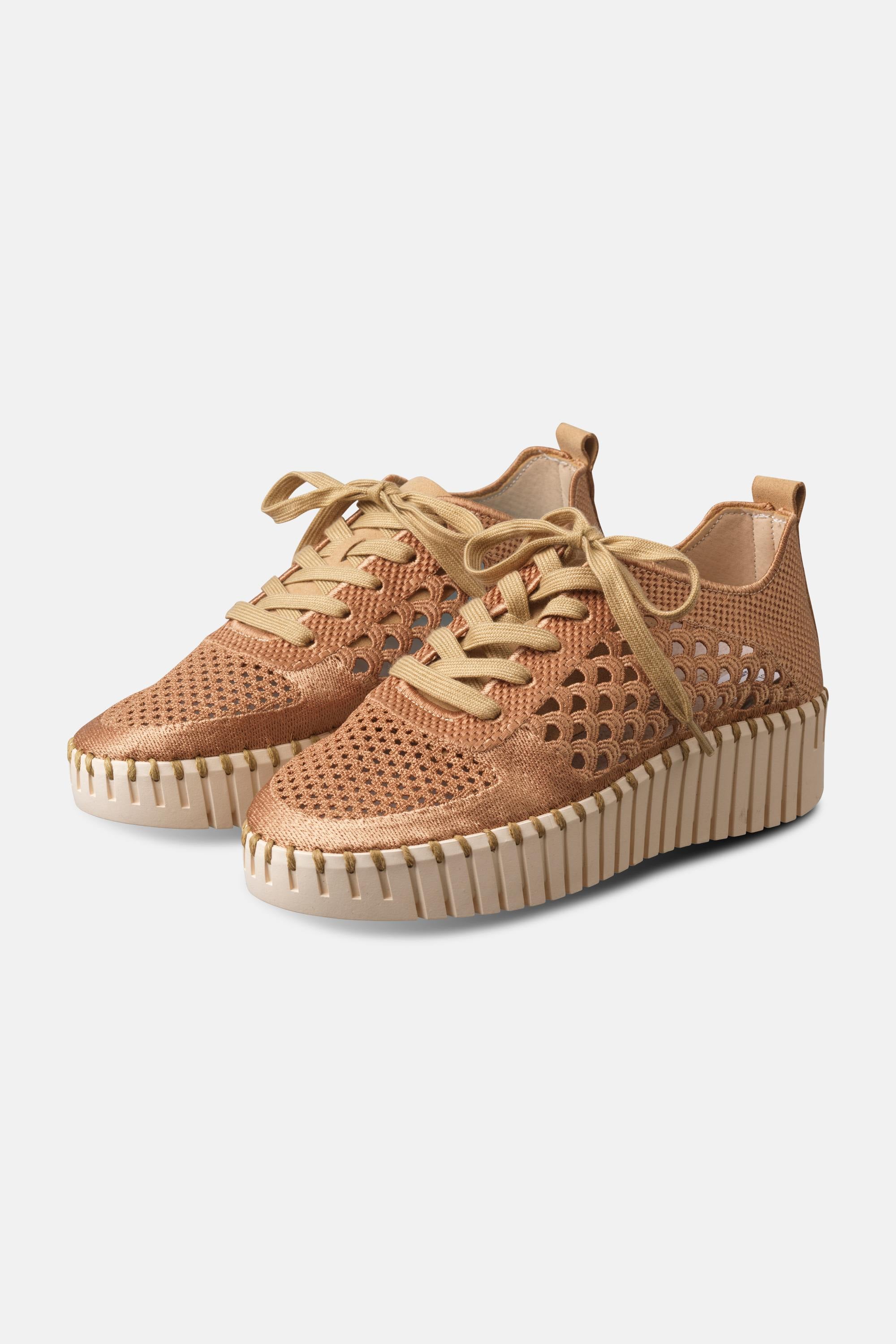 Tulip Embroidery - Cashew Pearled Ivory