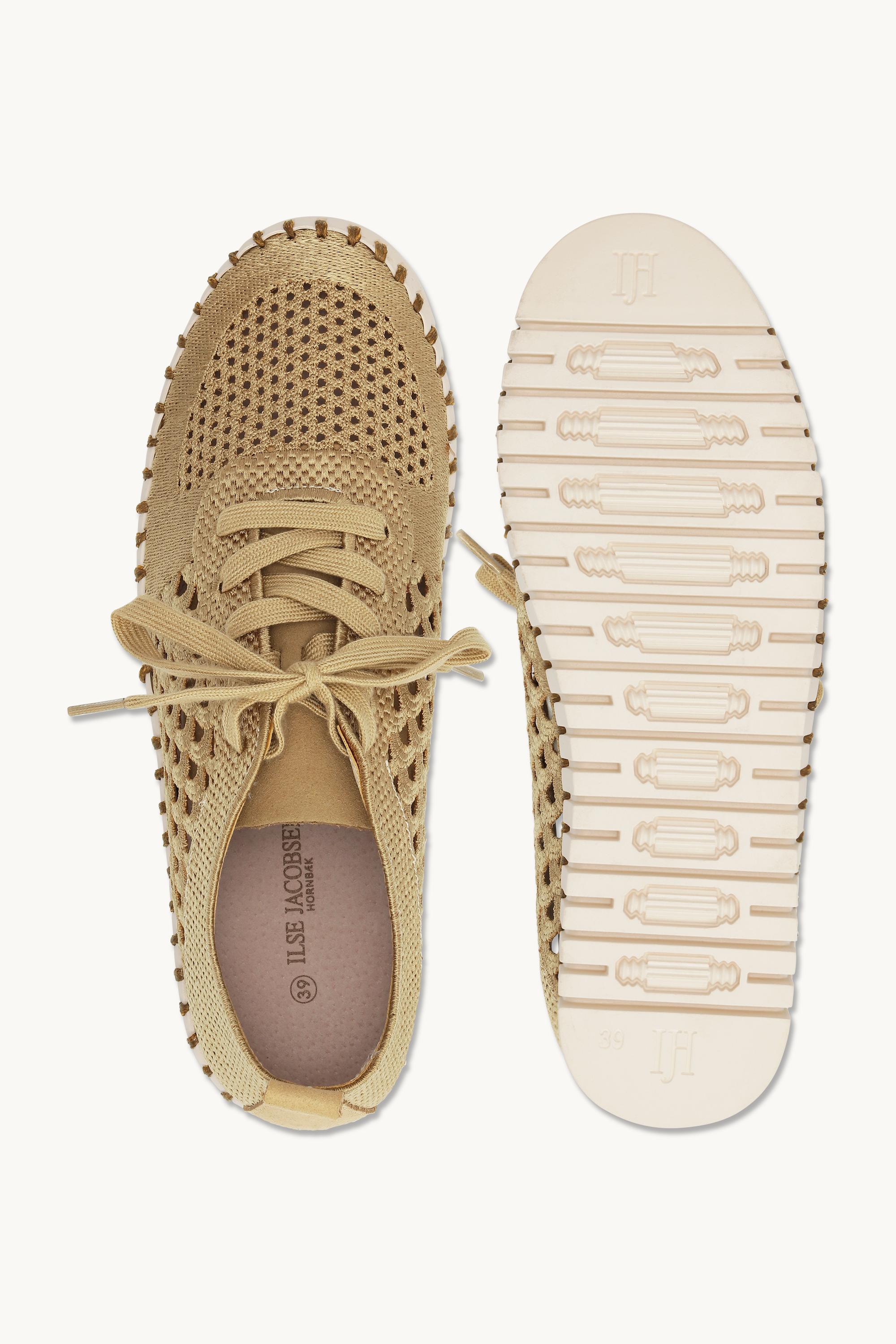 Tulip Embroidery - Cashew Pearled Ivory